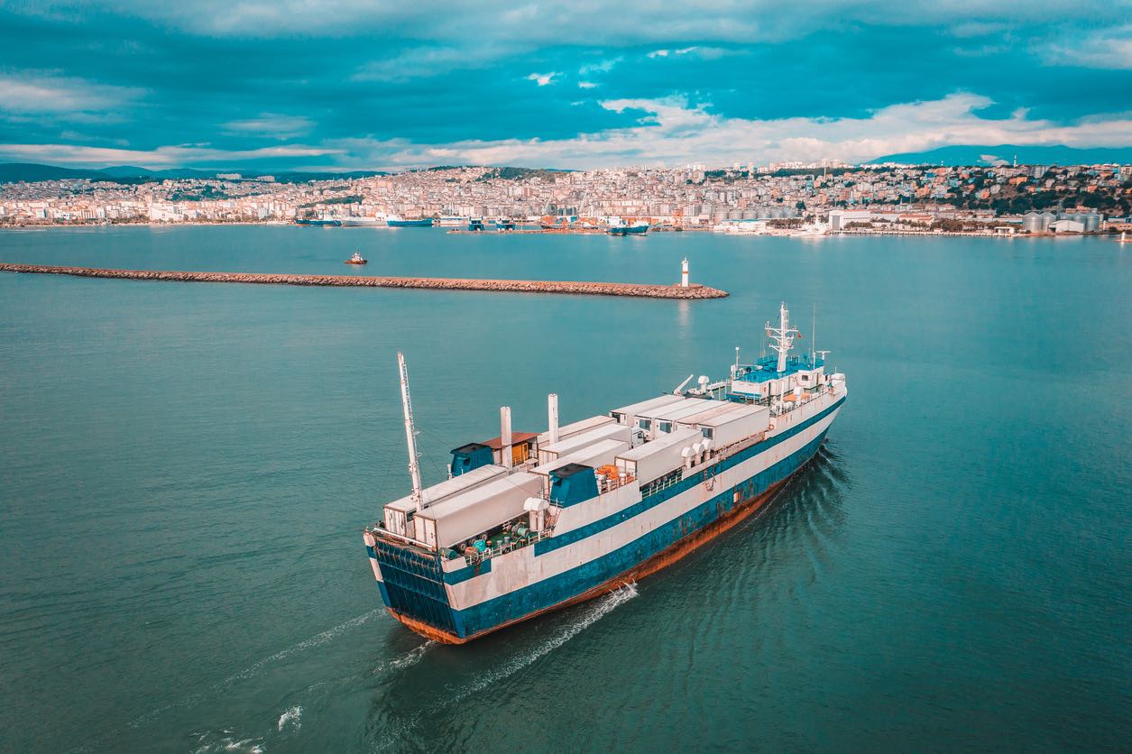 Mastering Auto Transport with these Key Takeaways for Shipping Your Car Between California and Hawaii