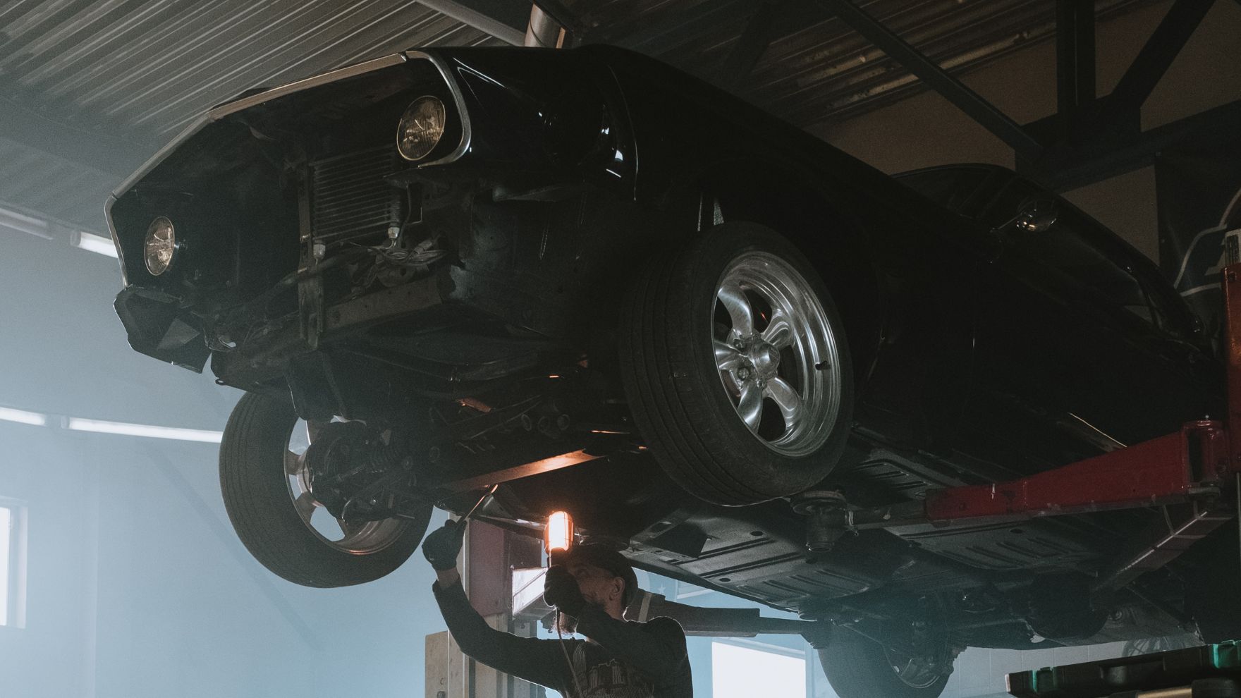 A Guide to Car Shipping for Automotive Restoration Projects